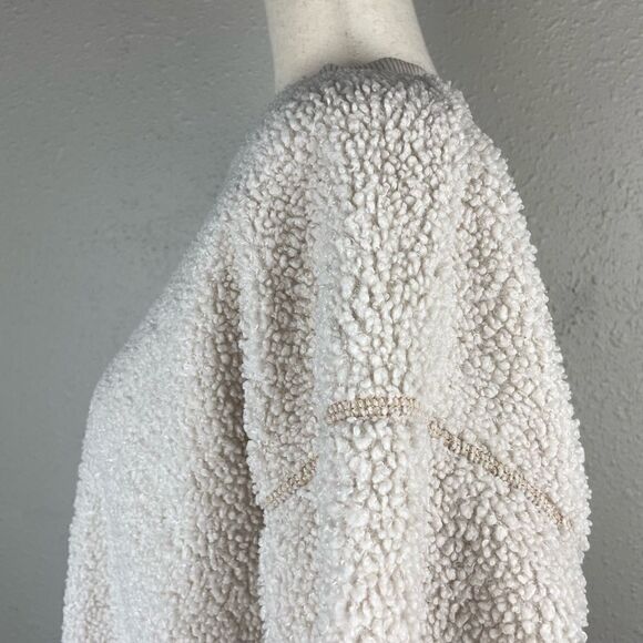 American Eagle Outfitters Oversized Fleece Sweatshirt Size XS EUC - Picture 4 of 8